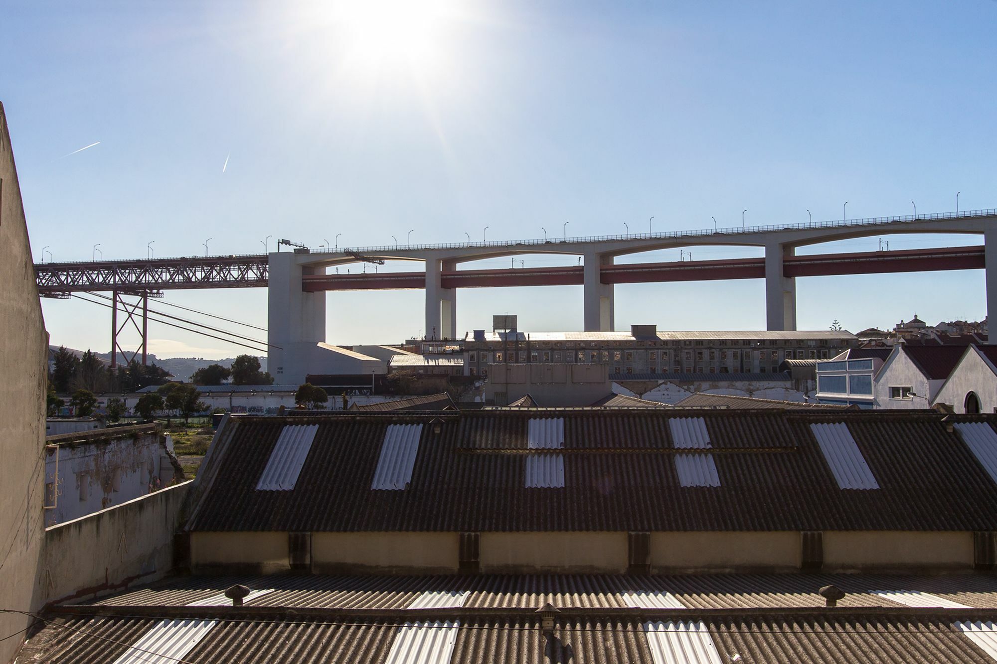 Alcantara River Side By Homing Lisboa Exteriör bild